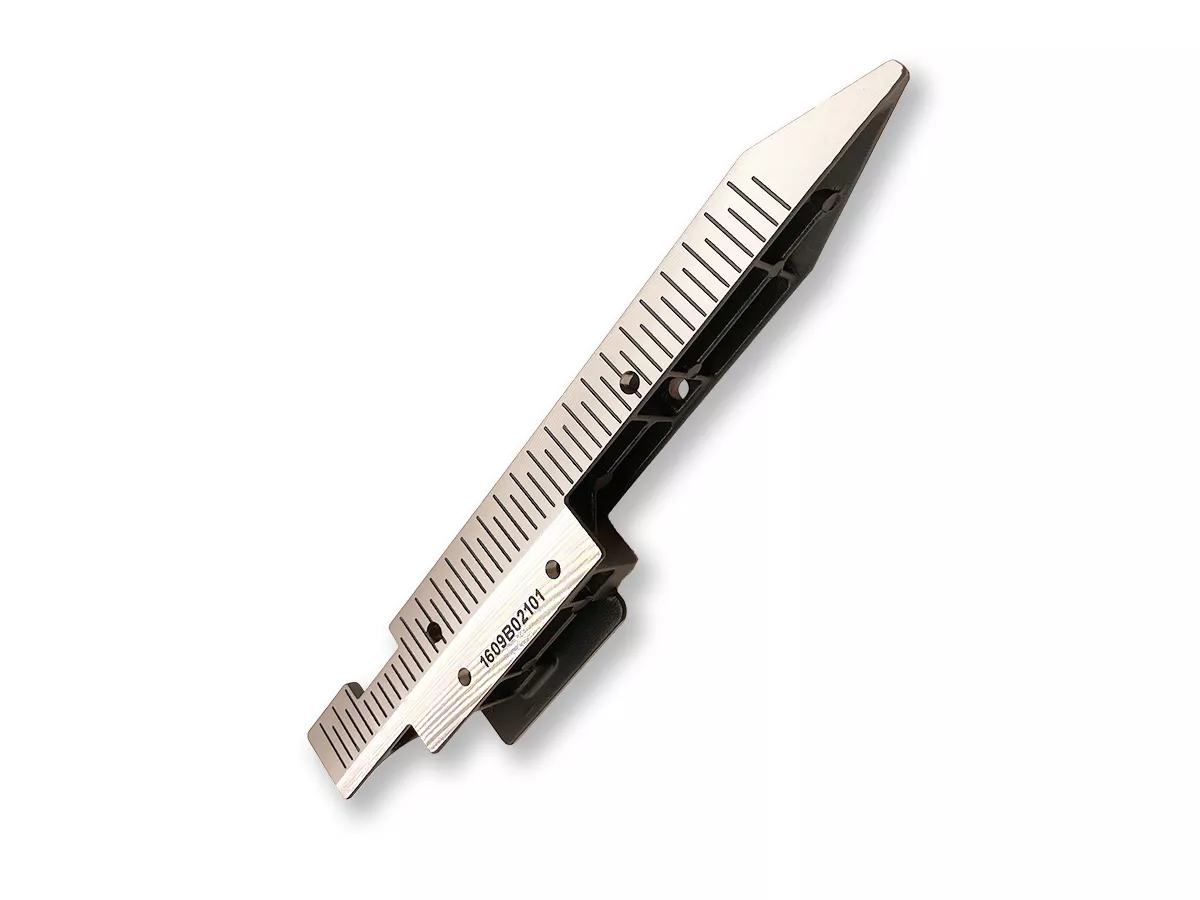 support gauche règle glissière réf. 1 609 B02 101 Bosch